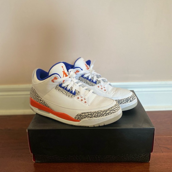 Size 13 Jordan Retro 3 NY Knicks! Worn once and are in perfect condition. - Picture 1 of 6